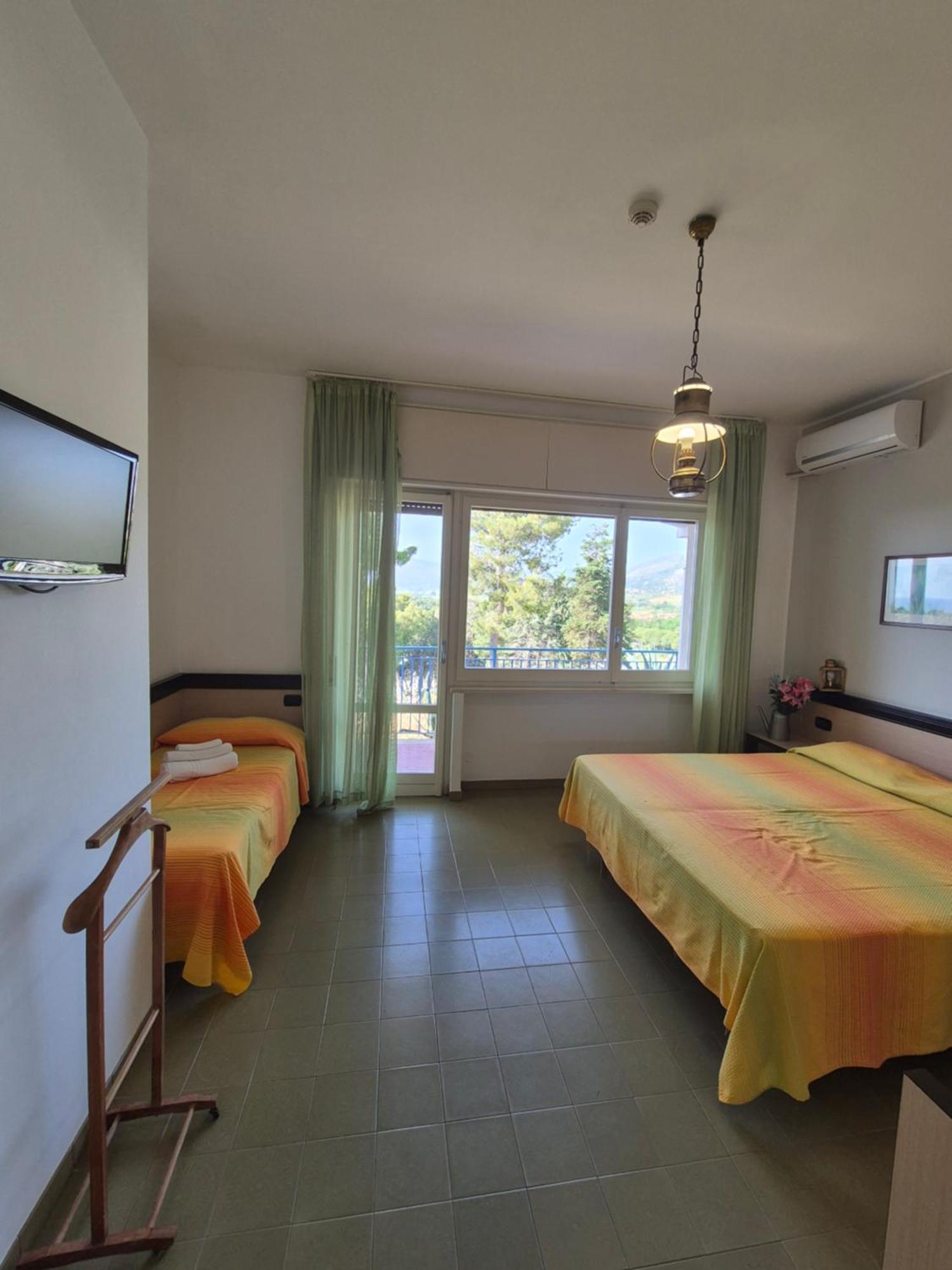 Hotel Guardacosta ديامنتي المظهر الخارجي الصورة